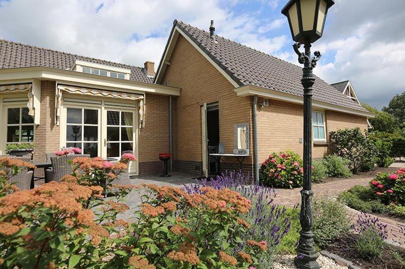 Het Jaarsveldhof Bed & Breakfast Montfoort Exterior foto